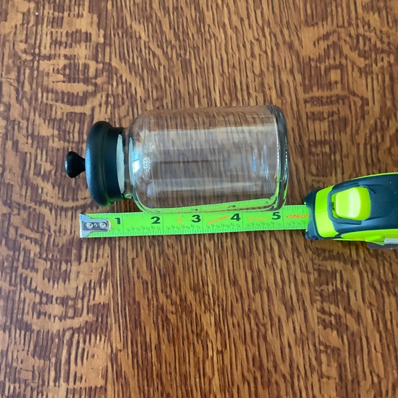 Pottery barn glass spice jar - Picture 2 of 5